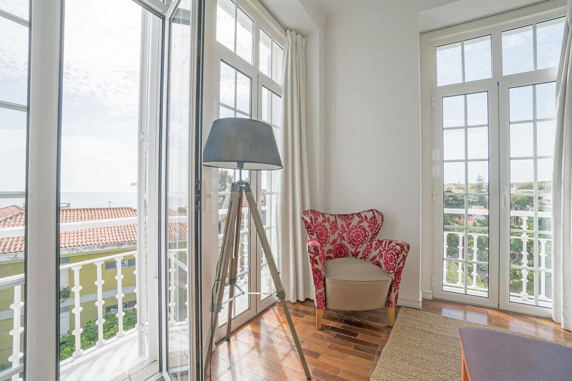 Blue Boutique Hostel & Suites 埃斯托利尔 外观 照片