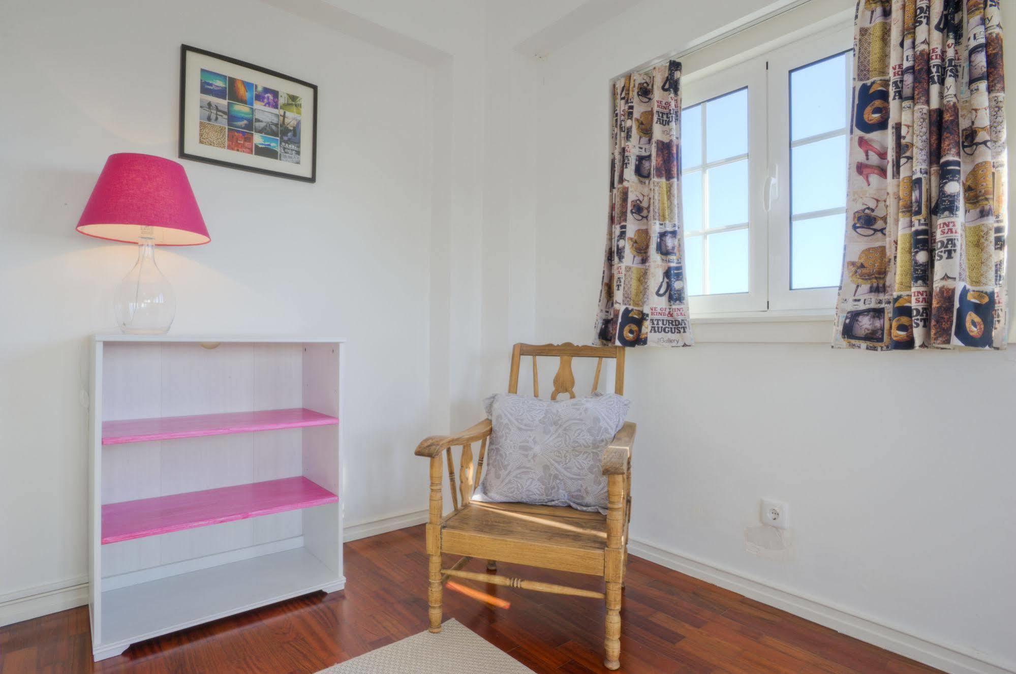Blue Boutique Hostel & Suites 埃斯托利尔 外观 照片