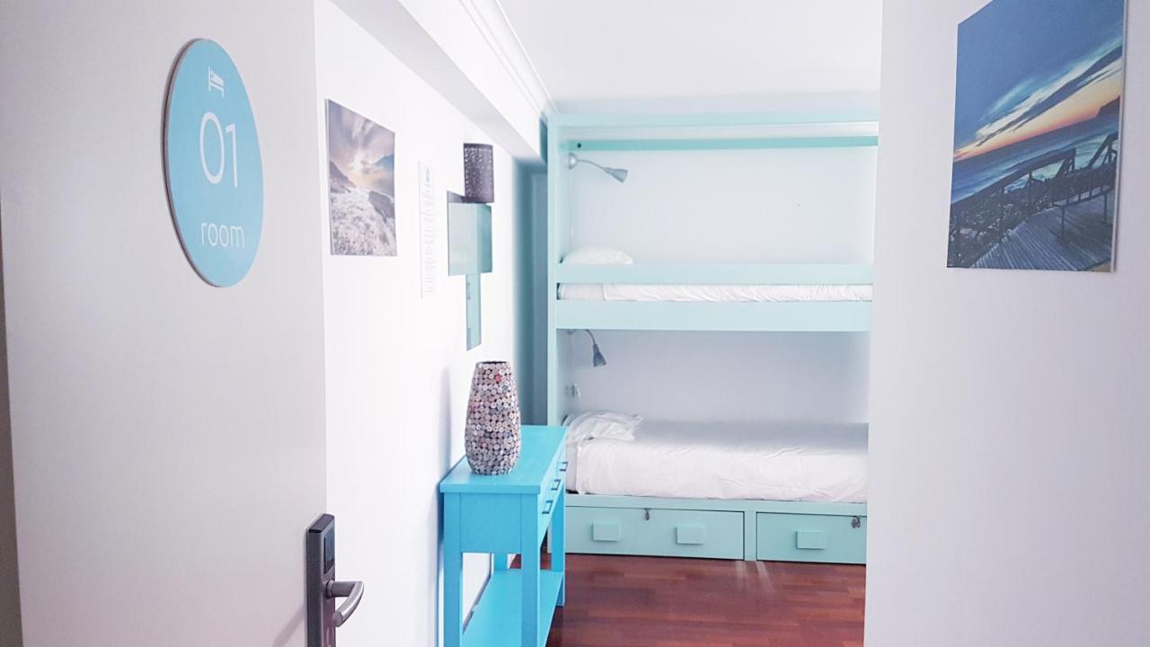 Blue Boutique Hostel & Suites 埃斯托利尔 外观 照片