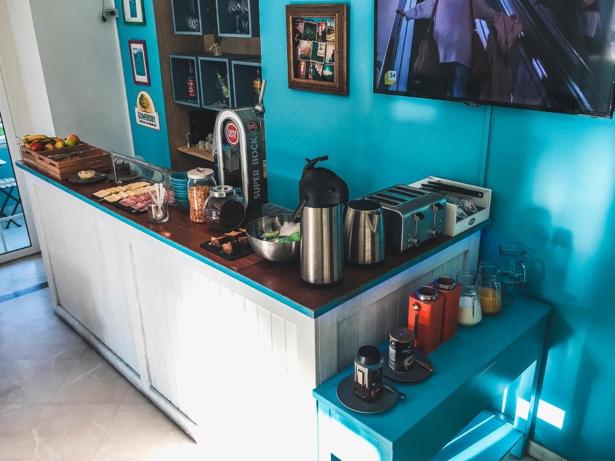 Blue Boutique Hostel & Suites 埃斯托利尔 外观 照片