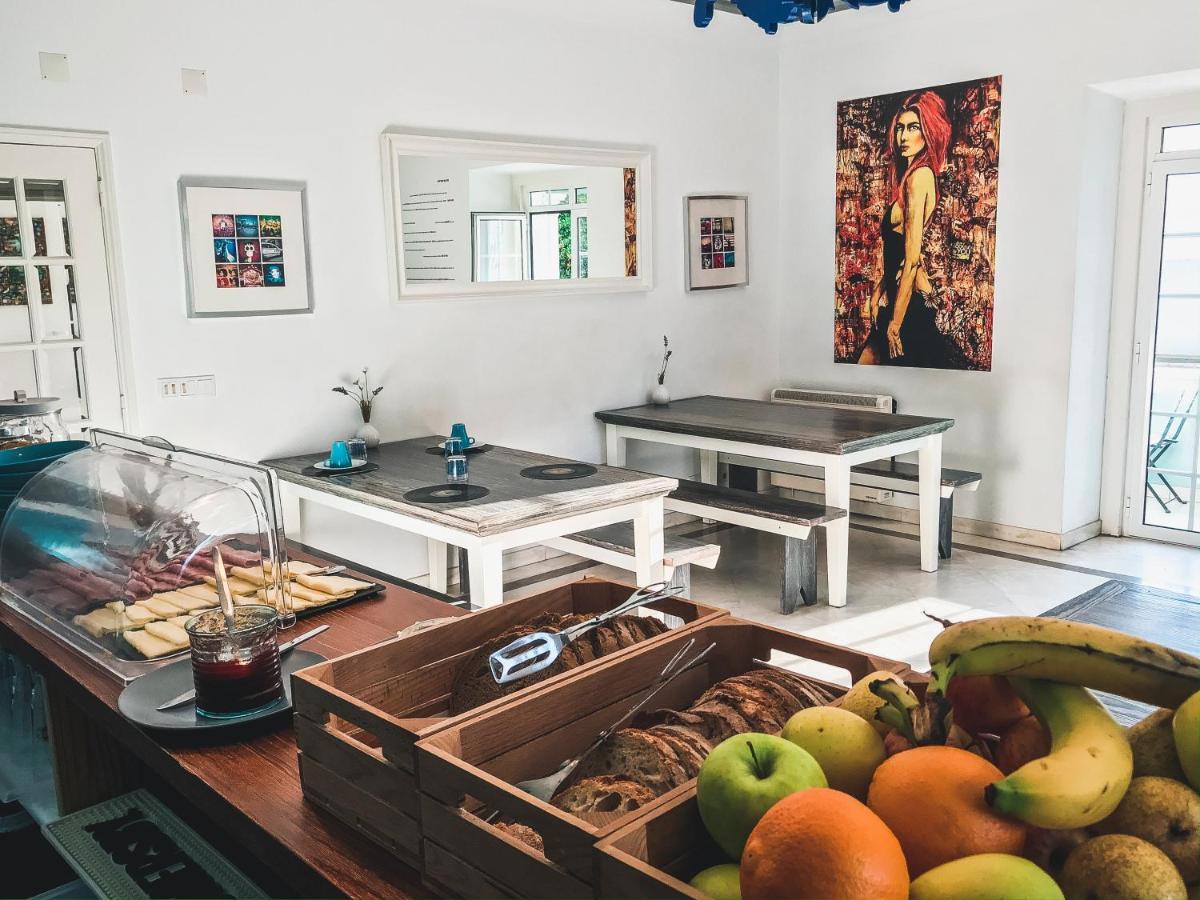Blue Boutique Hostel & Suites 埃斯托利尔 外观 照片