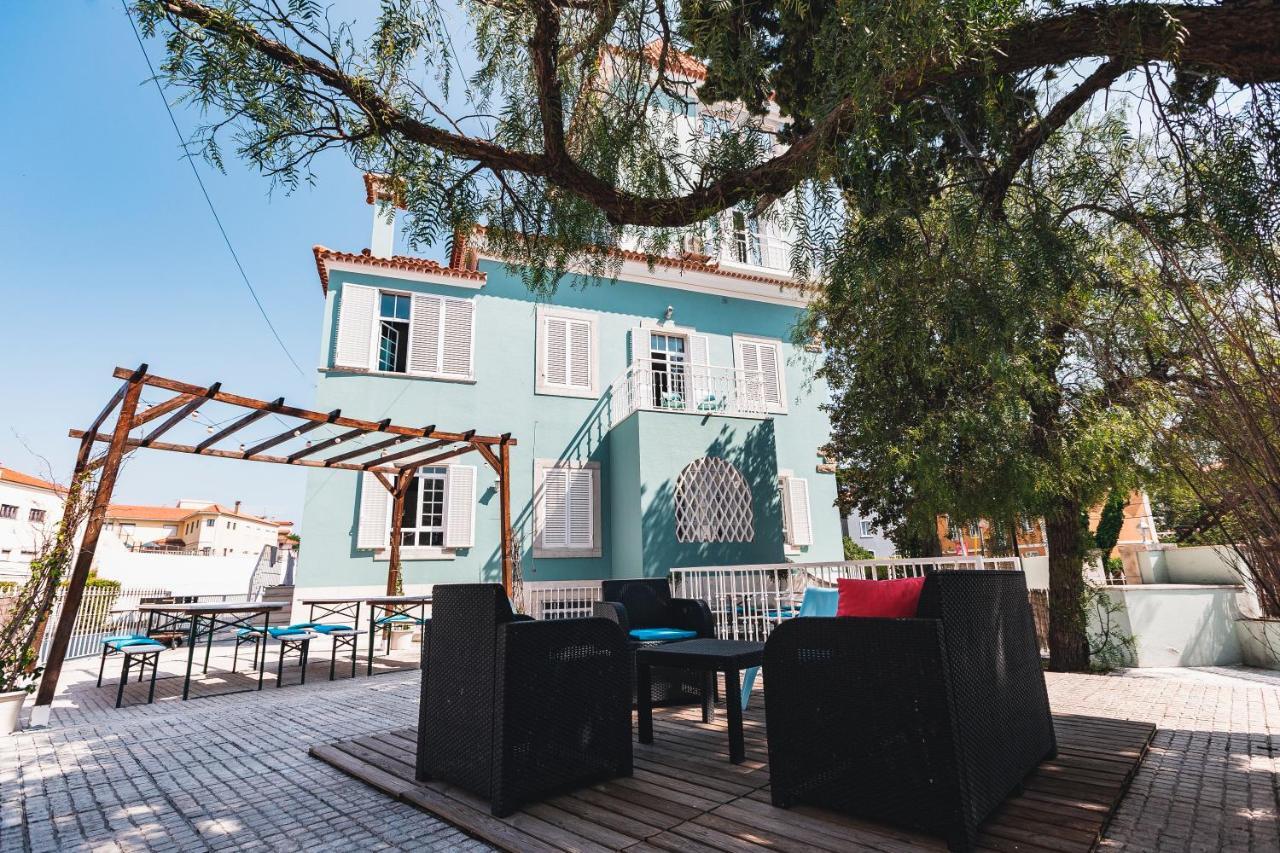 Blue Boutique Hostel & Suites 埃斯托利尔 外观 照片