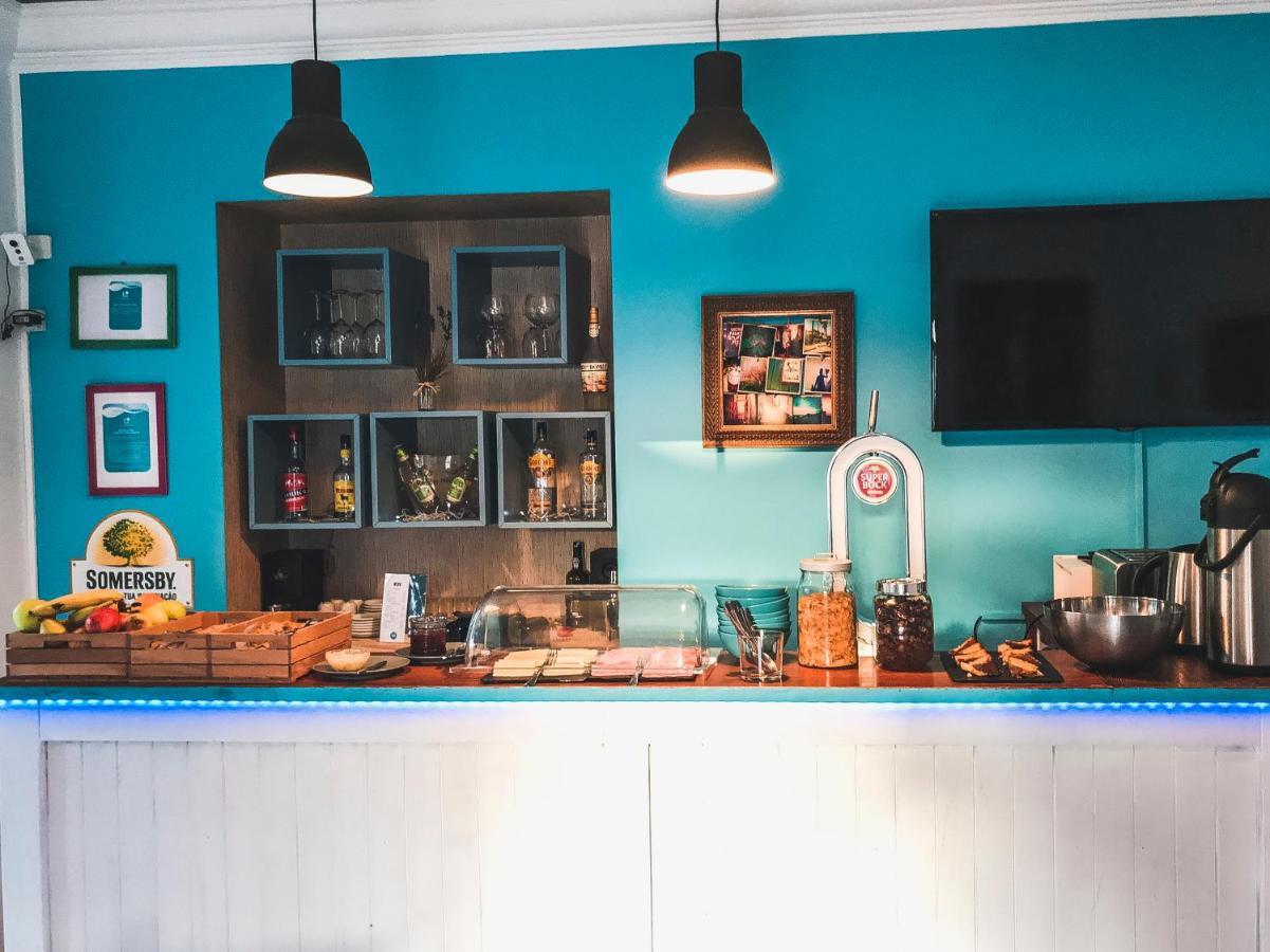 Blue Boutique Hostel & Suites 埃斯托利尔 外观 照片