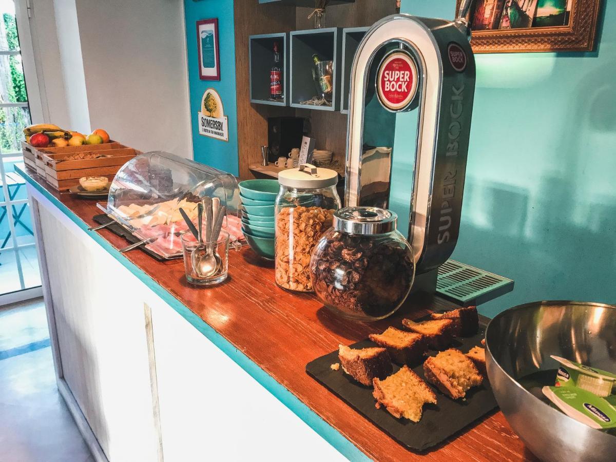 Blue Boutique Hostel & Suites 埃斯托利尔 外观 照片